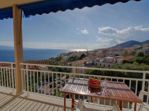 Appartement 2 pièces avec parking à Ajaccio - FR-1-61-474